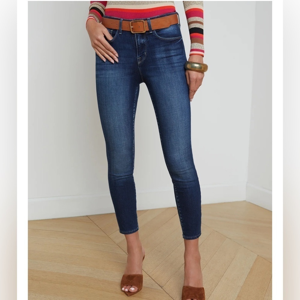 Margot high-rise skinny Jean Fleetwood wash  24" EUC